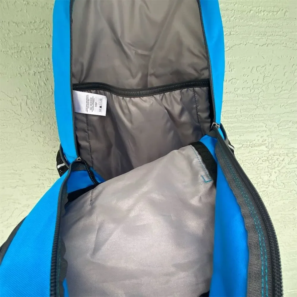 Columbia Beacon Daypack Backpack Blue 24L Unisex Everyday Use